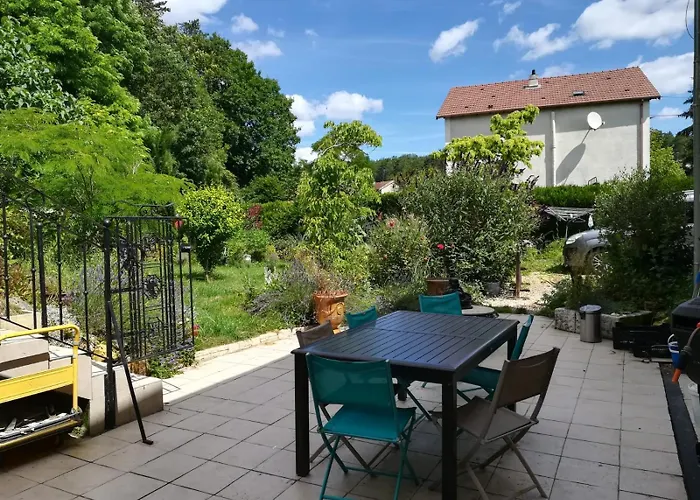 Apiculteur Loue 2 Chambres Dans Cadre Verdoyant
